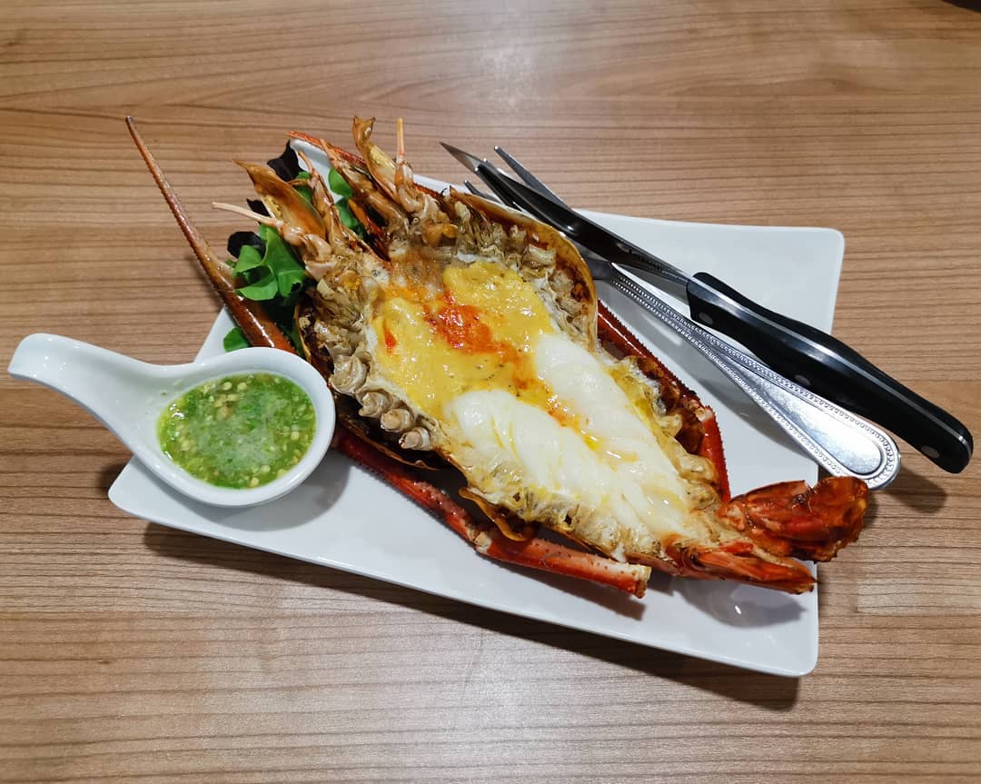 White House Bar & Bistro[White House Bar & Bistro] - Ryoii